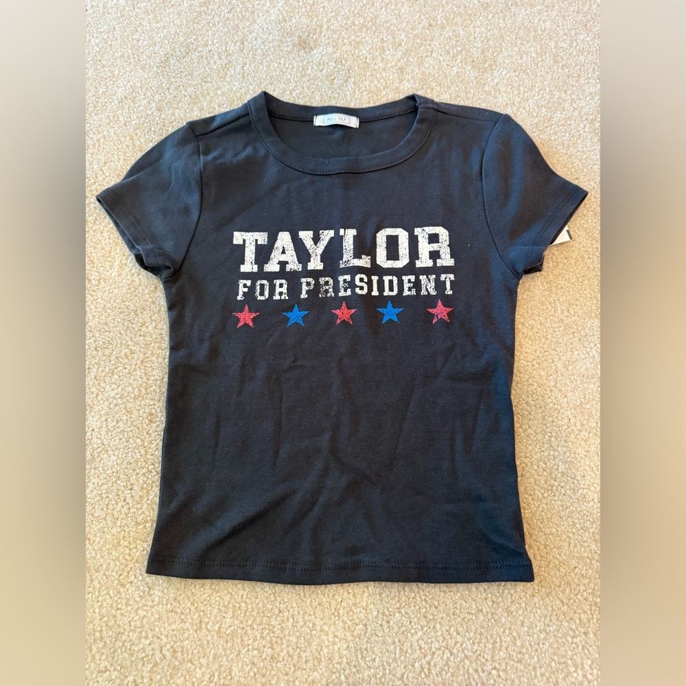 Full Tilt Taylor for President Tee (NWT) Small